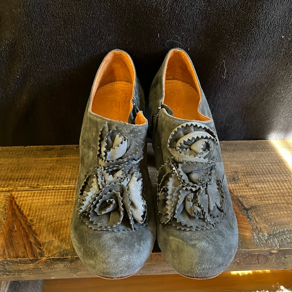 Chie Mihara Heels